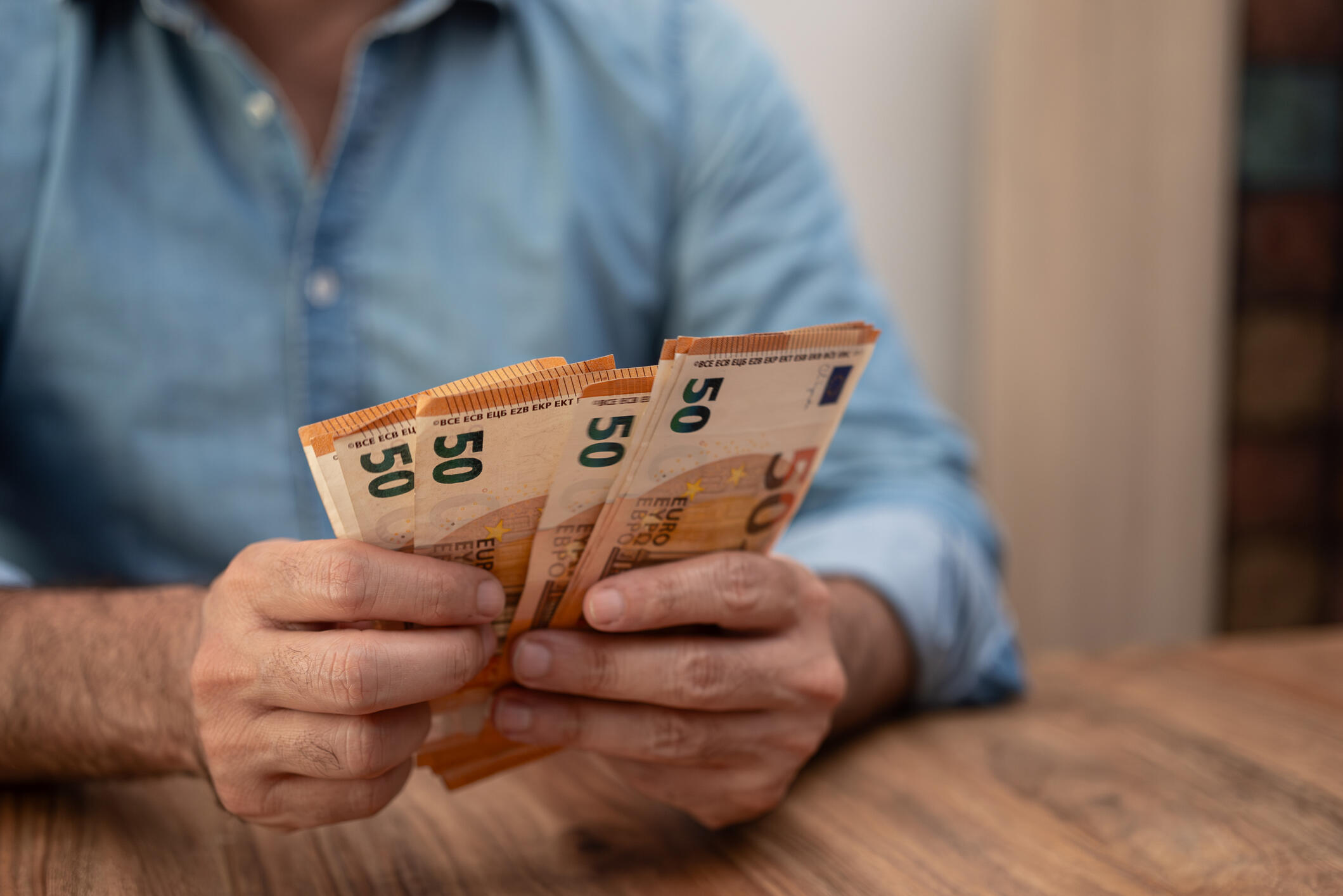 Is contant geld in huis verzekerd? Zo zit het!